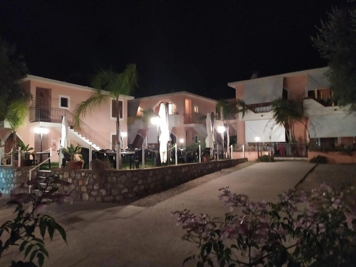 Hotel San Domenico Marina di Camerota Zewnętrze zdjęcie